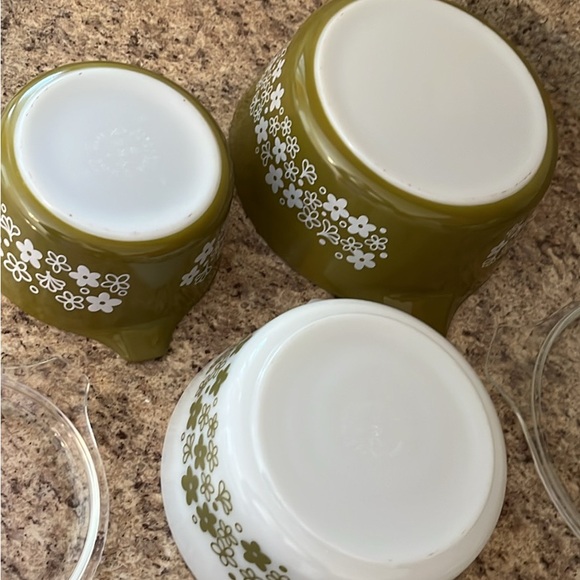 Vintage Pyrex Casserole Dish Set - Olive Green and White - with lids - Picture 5 of 5